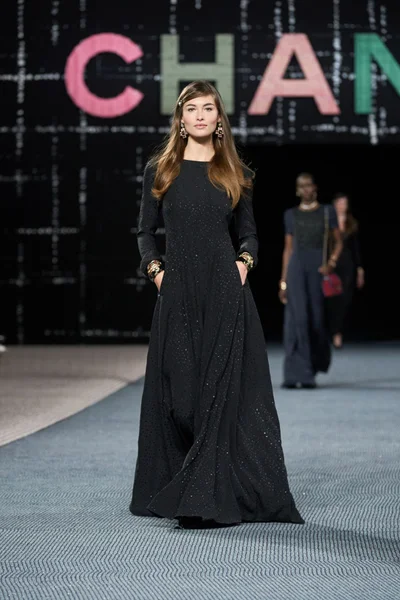 Look 66